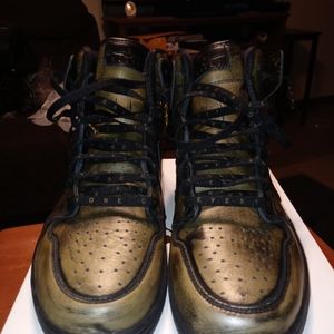 Air Jordan Retro 1 High OG Wings. Never Been Worn